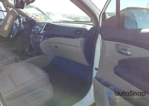 2019 Honda Ridgeline Rtl-E из США, поврежденный, VIN 5FPYK3F75KB003135